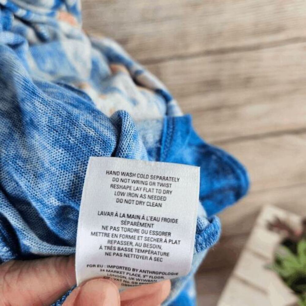 5/$25 Anthropologie Meadow Rue Swing Top Asymmetrical Blue Floral Extra Small - Picture 6 of 8